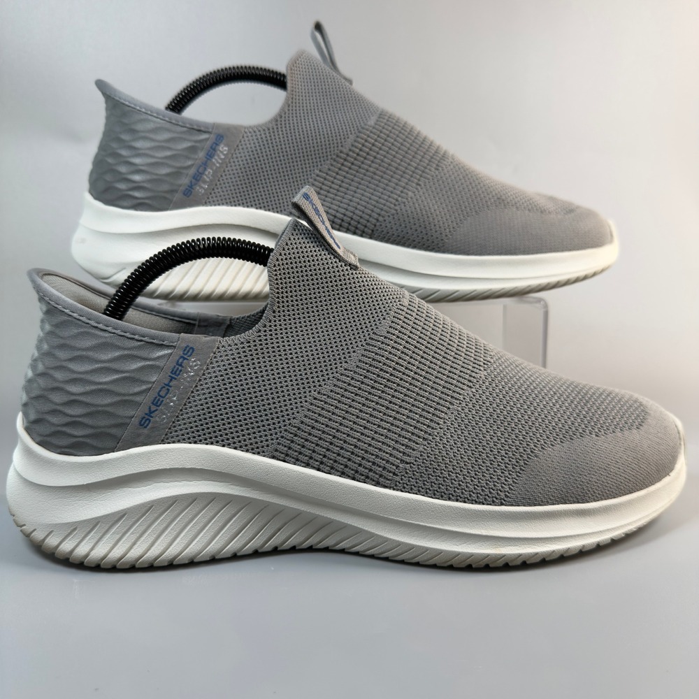 Skechers Slip In Ultra Flex 3.0 Mens 9.5 9 1/2 Wide Walking Shoe Air Memory Foam
